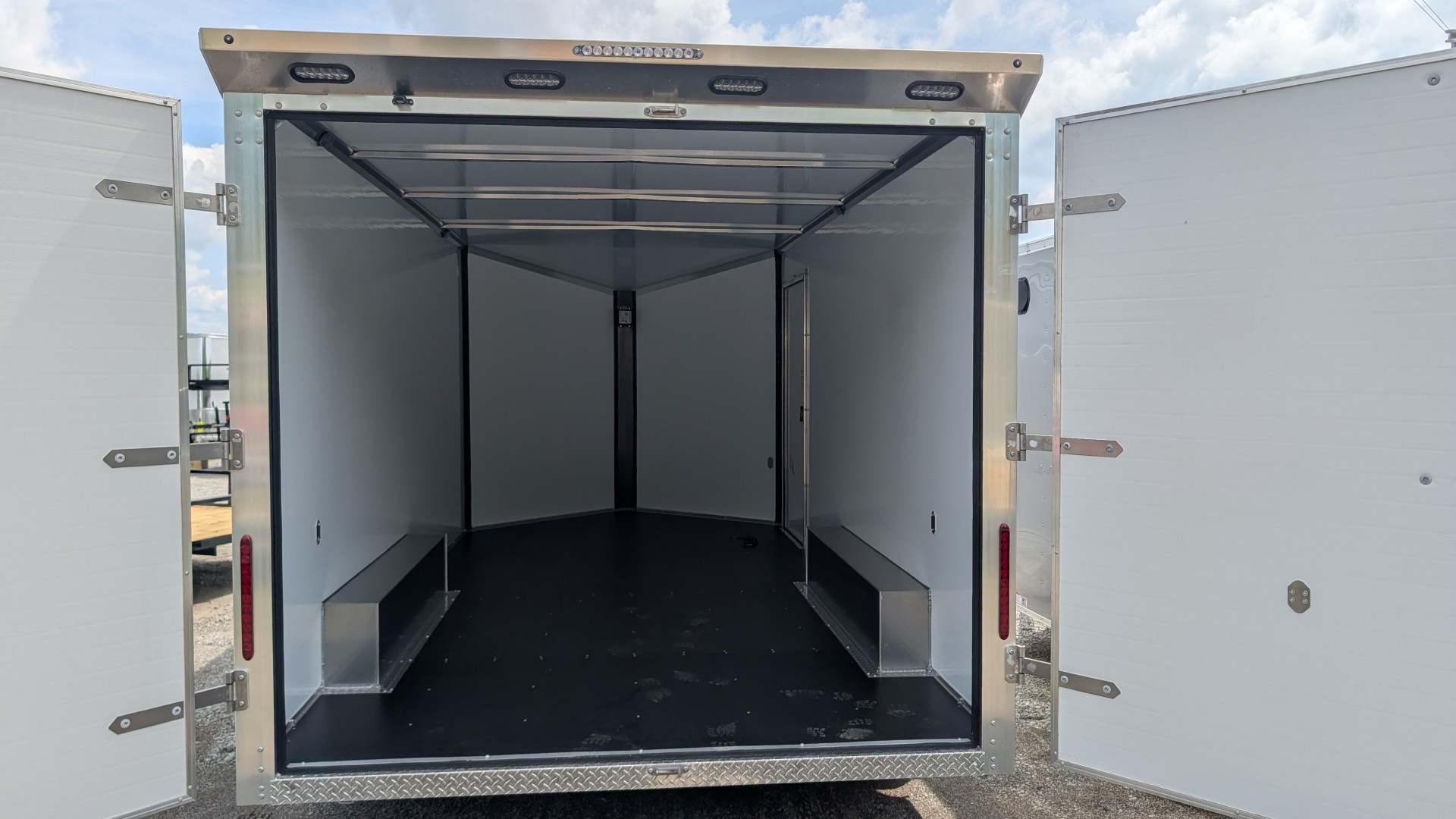 New 2026 Ideal Cargo 8.5x18 EvoCore "Work Zone" Contractor (GALVANIZED FRAME) w/ Barn Doors