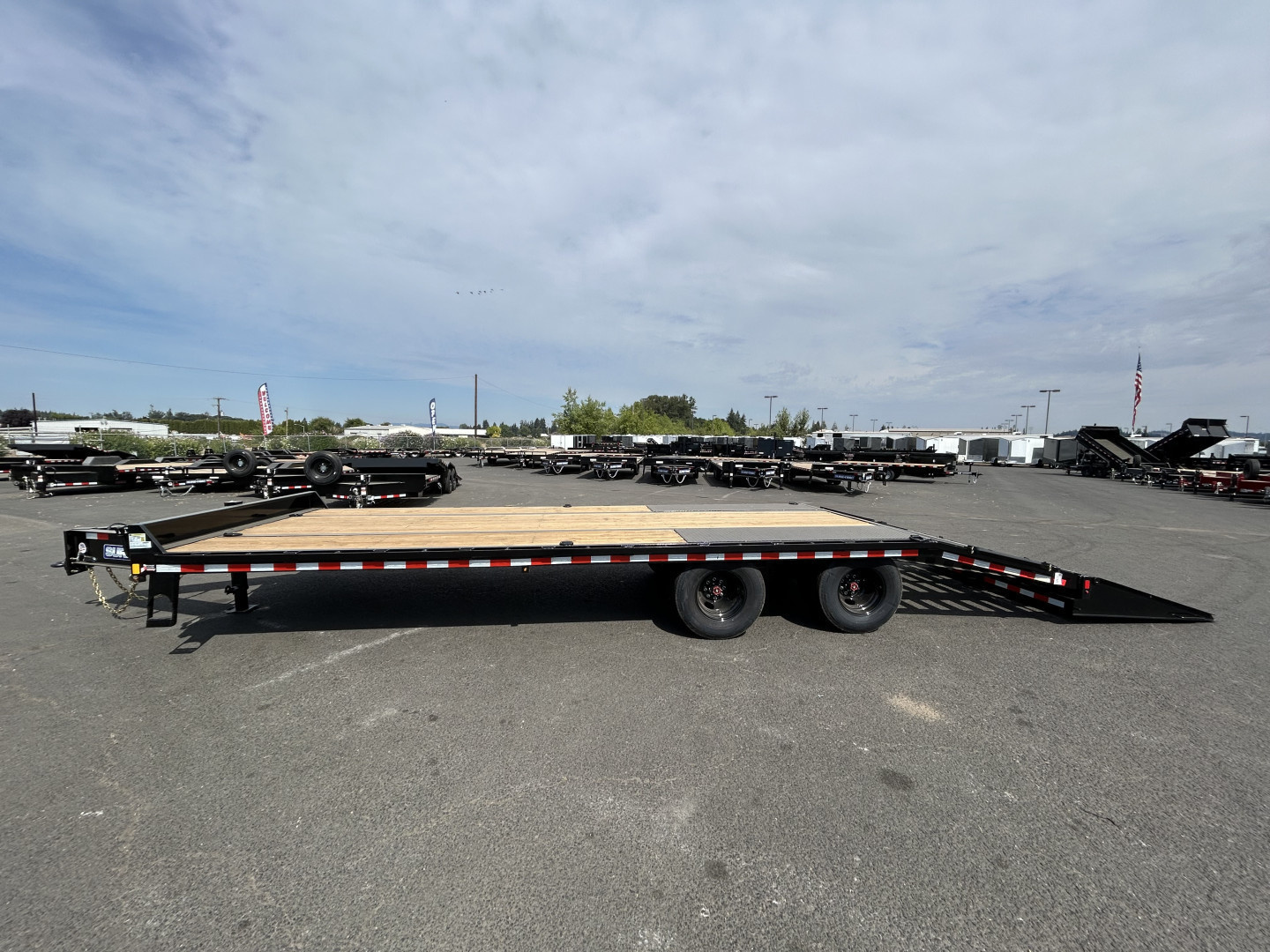 New 2025 Sure-Trac 8.5x25 Low Pro Deckover Mega Ramps 22.5K GVWR