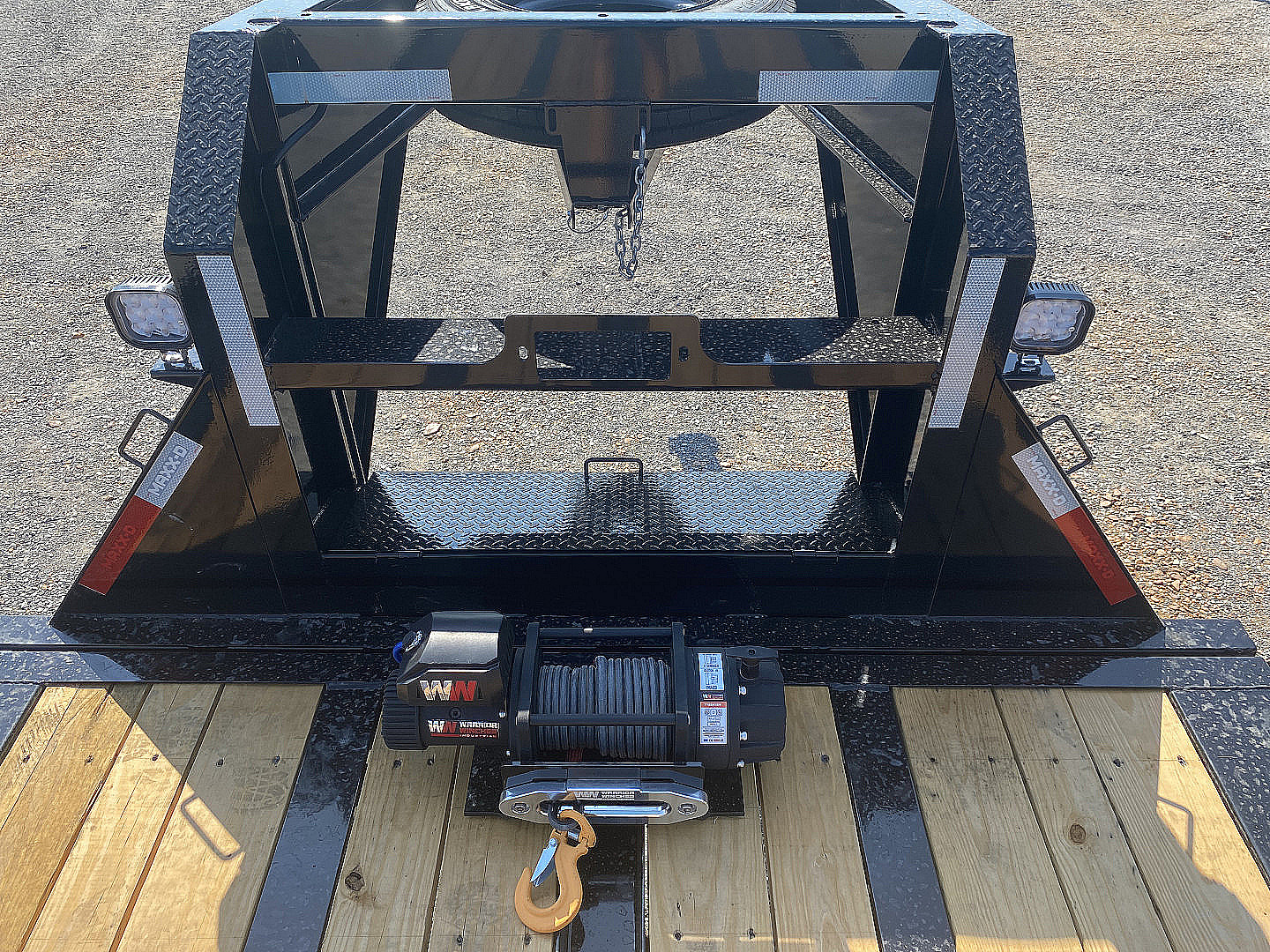 New 2026 MAXXD Gooseneck Trailer | 102" x 40' | 30K GVWR