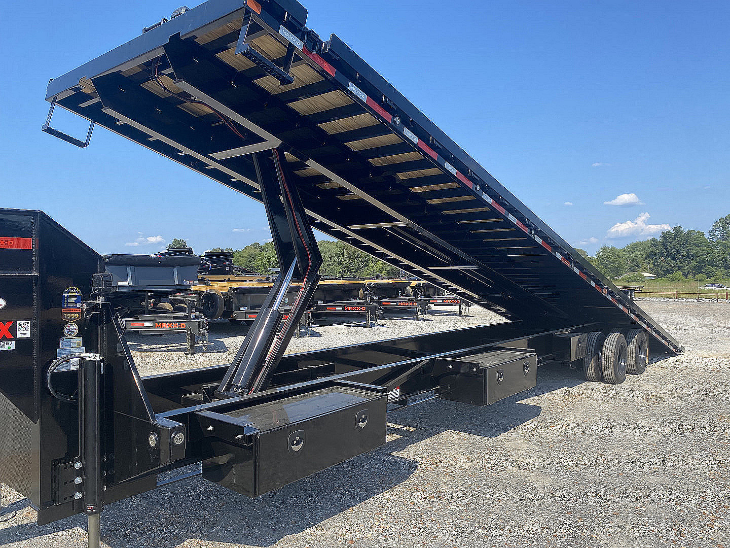 New 2026 MAXXD Gooseneck Trailer | 102" x 40' | 30K GVWR