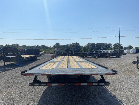 New 2026 MAXXD Gooseneck Trailer | 102" x 40' | 30K GVWR