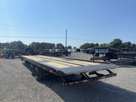 New 2026 MAXXD Gooseneck Trailer | 102" x 40' | 30K GVWR