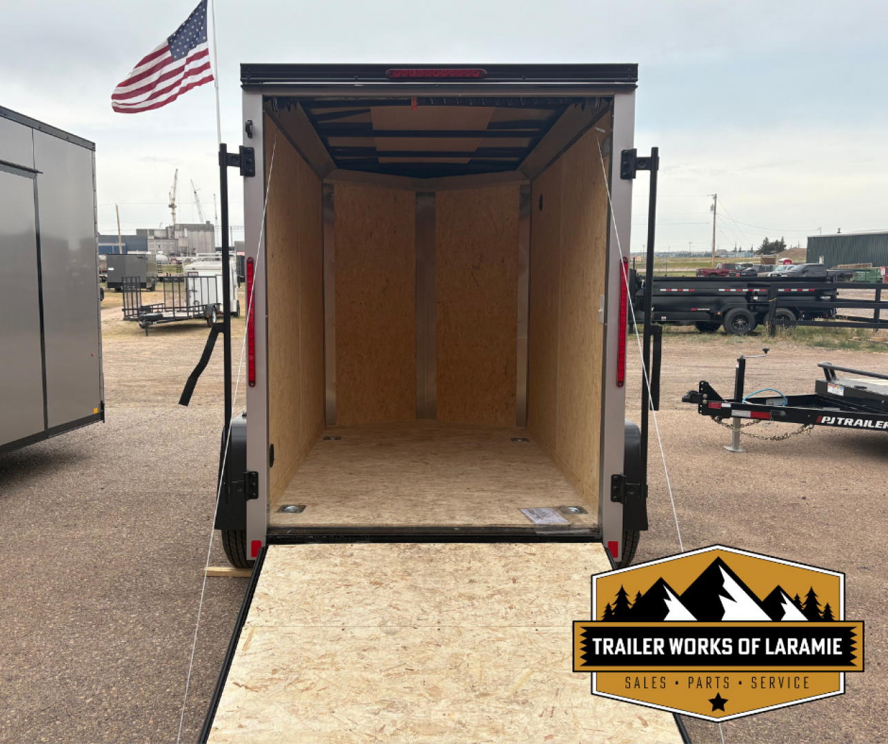 New 2026 Look Trailers Cargo / Enclosed Trailer 5x8-Silver W/Black Trim