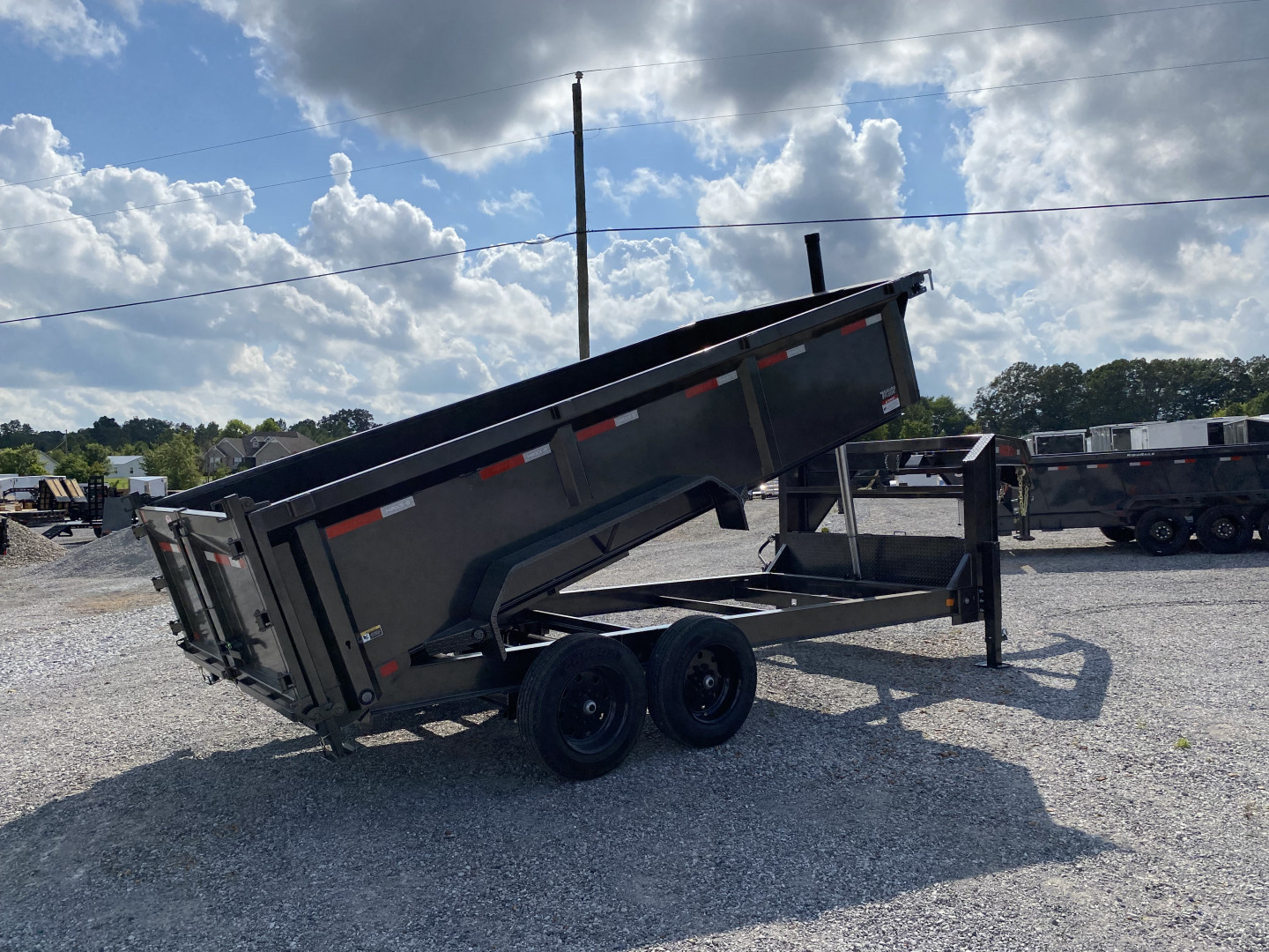 New 2026 MAXXD 83"X16' 18k Telescopic Gooseneck Dump Trailer