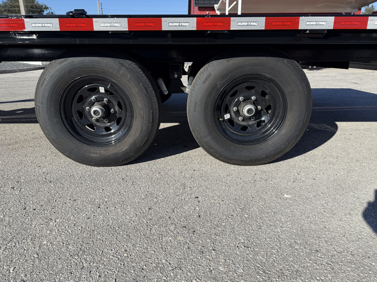 New 2025 Sure-Trac 8.5X16 LP Flat Deck Deckover Trailer