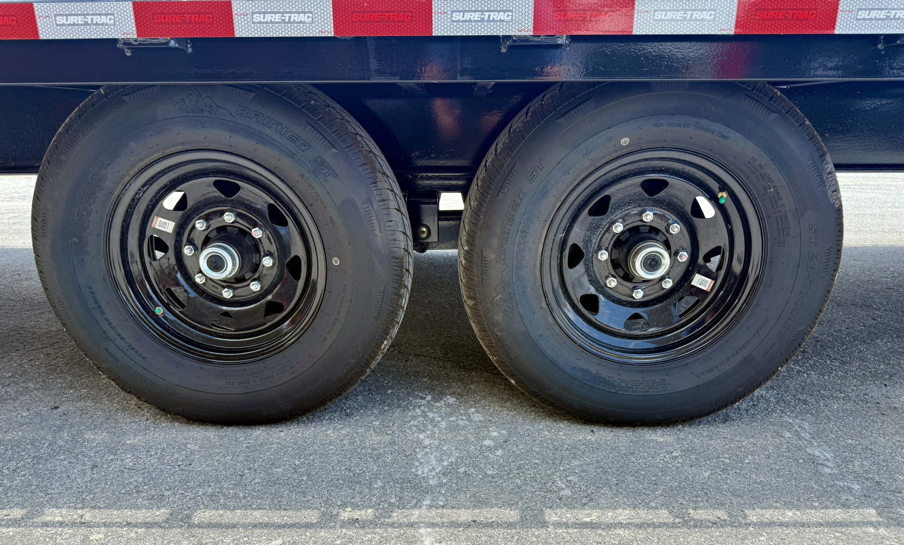 New 2025 Sure-Trac 8.5x30+5 HD LP 15K Gooseneck Deckover Trailer