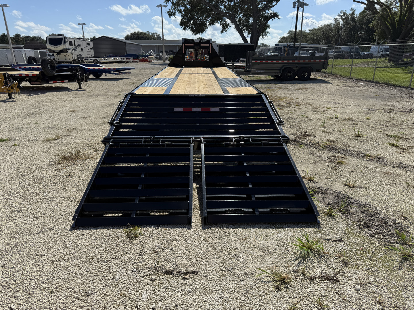 New 2026 Sure-Trac 8.5X25+5 HD LP Gooseneck Deckover Trailer