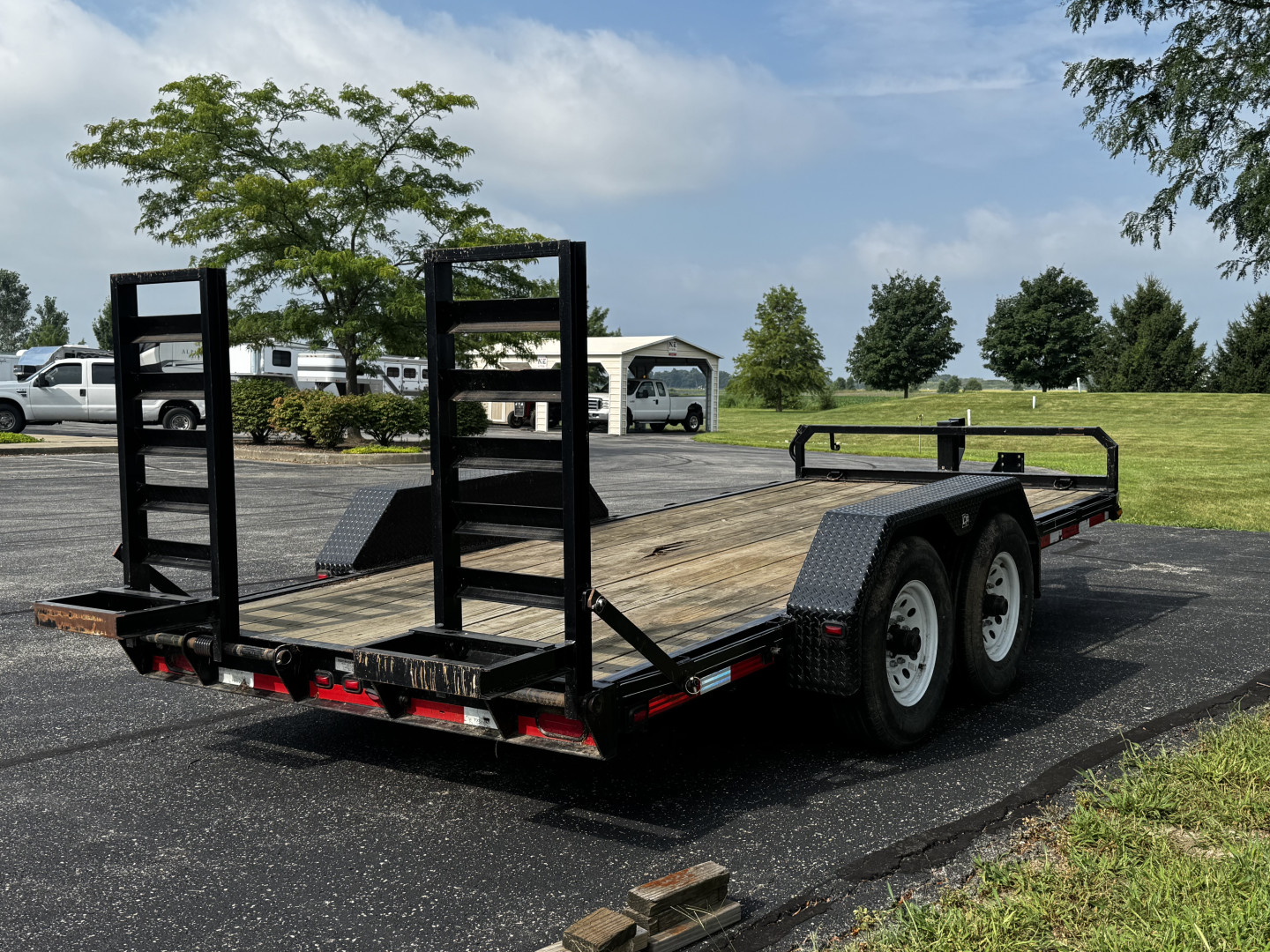 Used USED 2019 Black CornPro 81" x 16' HD Utility w/ Ladder. Ramps