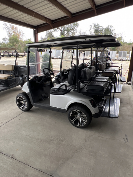 Used 2019 E-Z-GO RXV ELITE Golf Cart