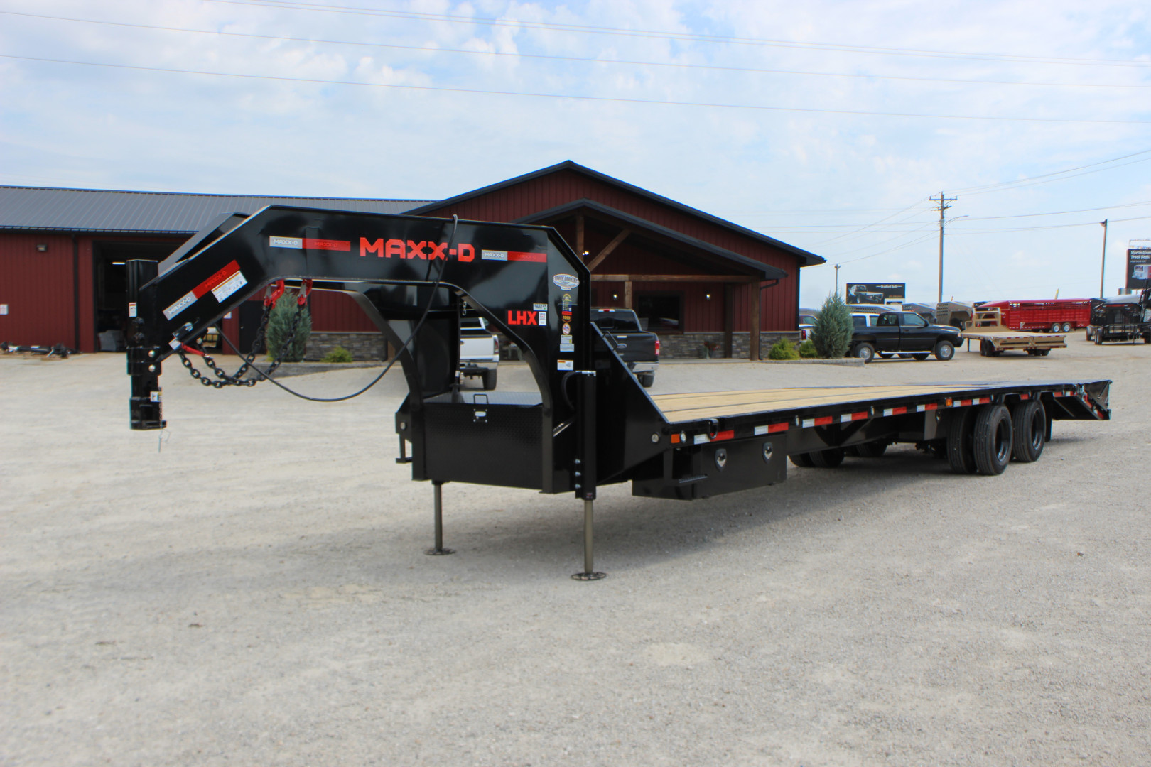 New 2026 MAXX-D LHX 34' Flatbed Trailer