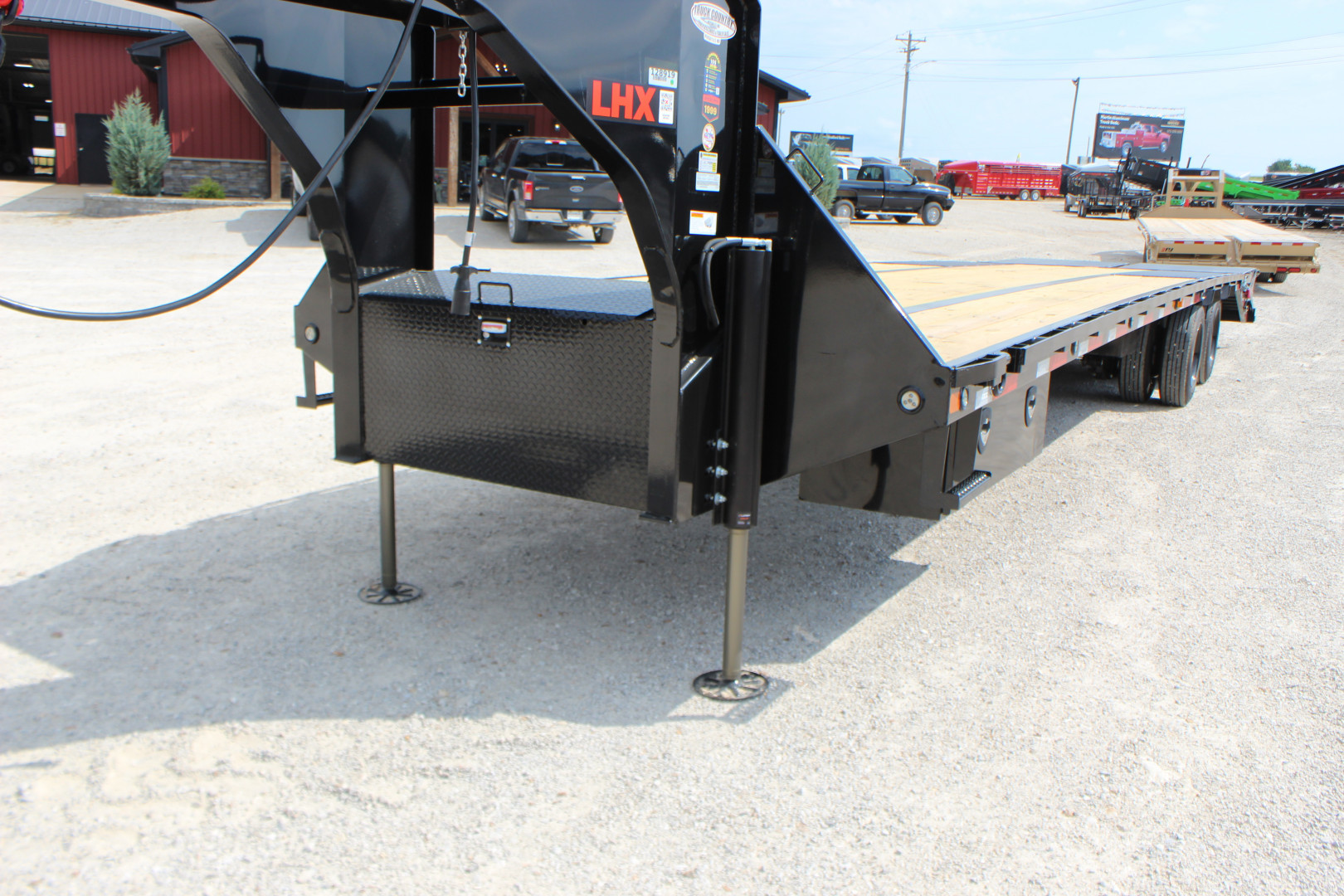 New 2026 MAXX-D LHX 34' Flatbed Trailer