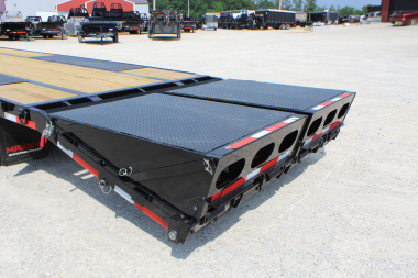 New 2026 MAXX-D LHX 34' Flatbed Trailer