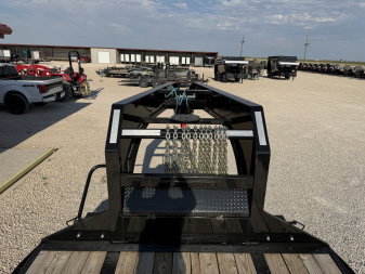 Used 2025 PJ 102"x40' GN Low Pro Air-Ride Flatbed w/ Duals - LD
