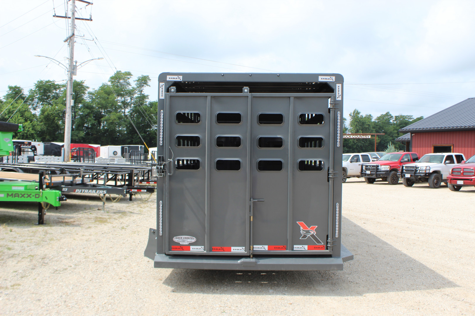 New 2026 Eagle X Trailers 6.8x28 Gooseneck LivestockTrailer