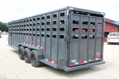 New 2026 Eagle X Trailers 6.8x28 Gooseneck LivestockTrailer