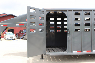 New 2026 Eagle X Trailers 6.8x28 Gooseneck LivestockTrailer