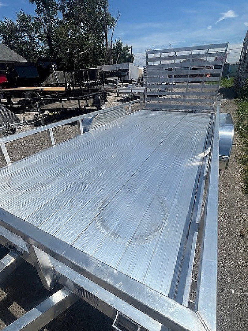 New 2025 Black Rhino 7x16 7K Landscape