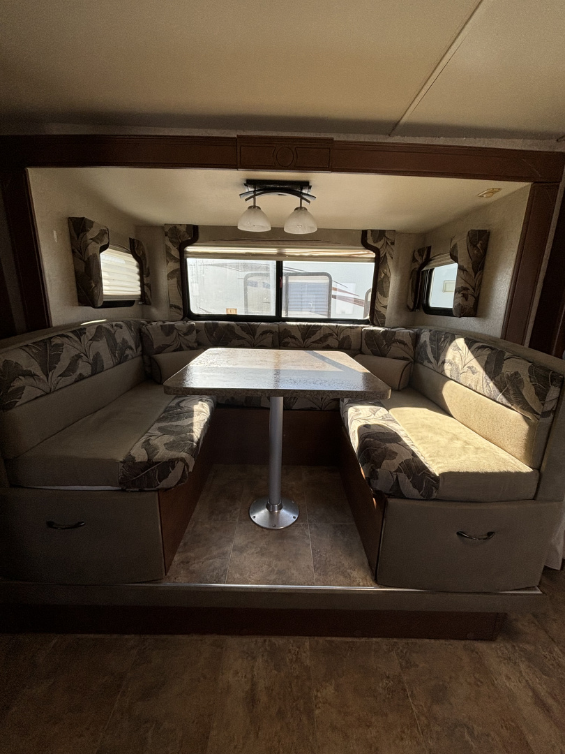 Used 2016 Lance Lance Travel Trailer