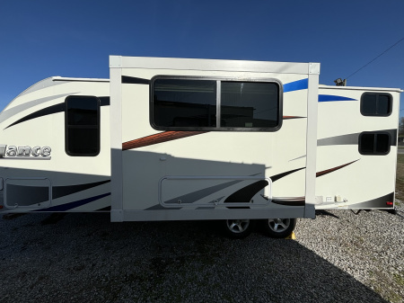 Used 2016 Lance Lance Travel Trailer