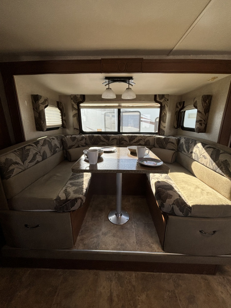 Used 2016 Lance Lance Travel Trailer