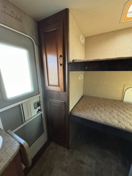 Used 2016 Lance Lance Travel Trailer