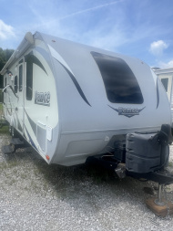 Used 2016 Lance Lance Travel Trailer
