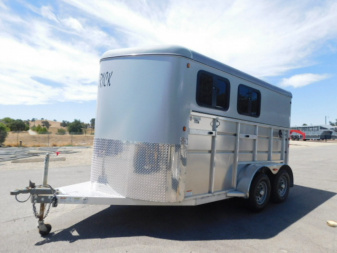 Used 2022 Maverick Trailers Lite Dlx 2H Horse Trailer