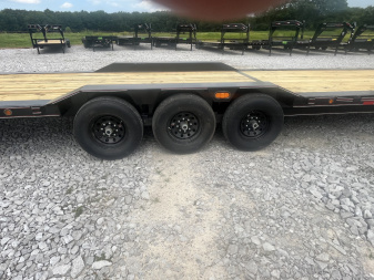 New 2025 Trailblazer 102X36 GOOSENECK DRIVE OVER FENDERS TRIPLE AXLE 21K