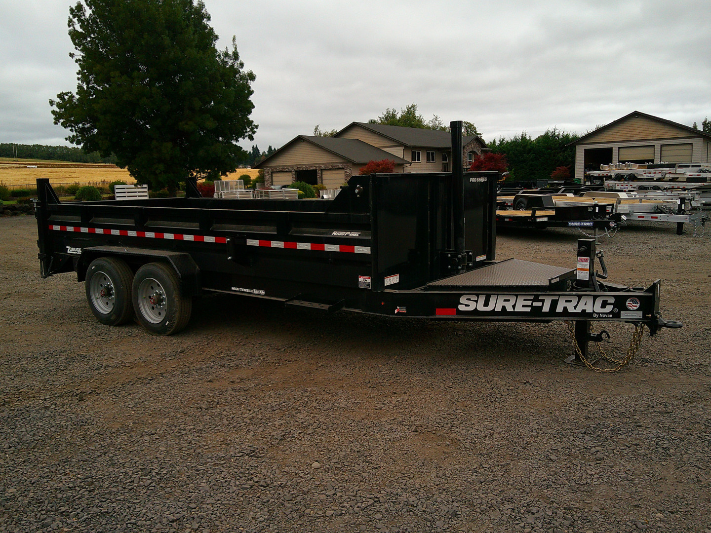 New 2025 Sure-Trac 7x16 17.6K Pro Series Dump Trailer