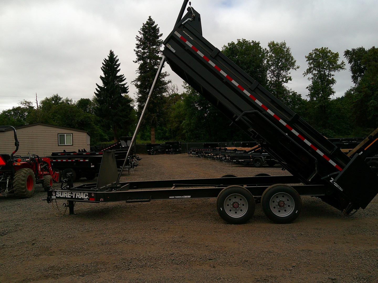 New 2025 Sure-Trac 7x16 17.6K Pro Series Dump Trailer