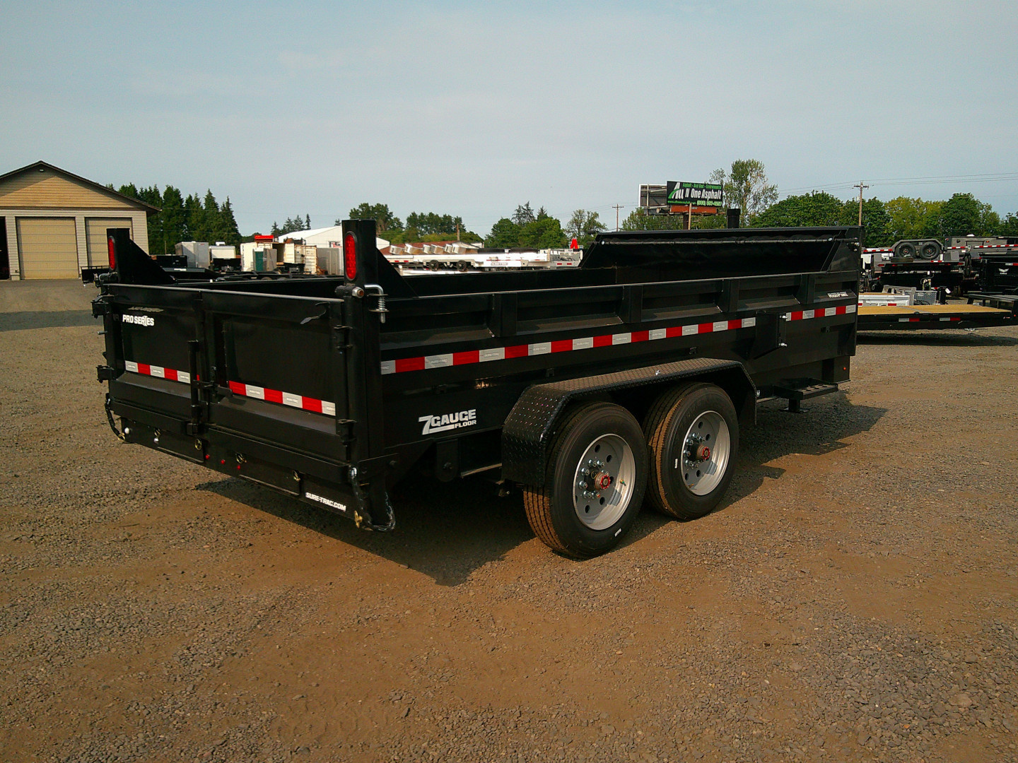 New 2025 Sure-Trac 7x14 15.4K Pro Series Telescopic Dump Trailer