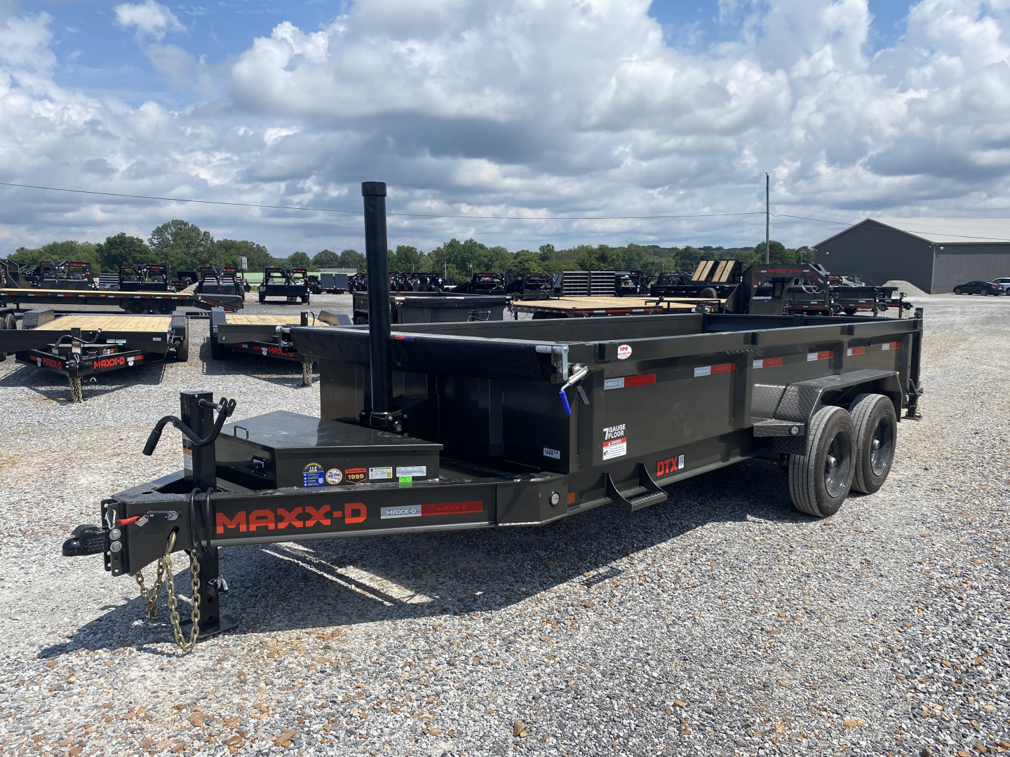 New 2026 MAXXD 16' x 83" 17.5k Telescopic Dump Trailer