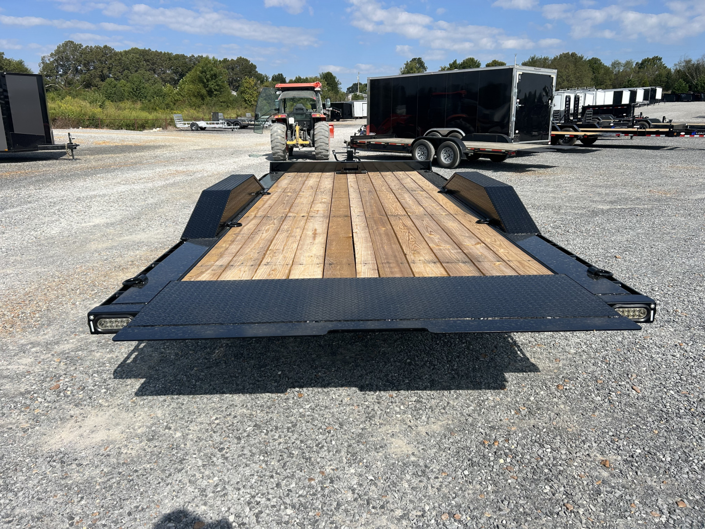 New 2026 MAXXD 20' x 102" 14k Power Tilt Trailer
