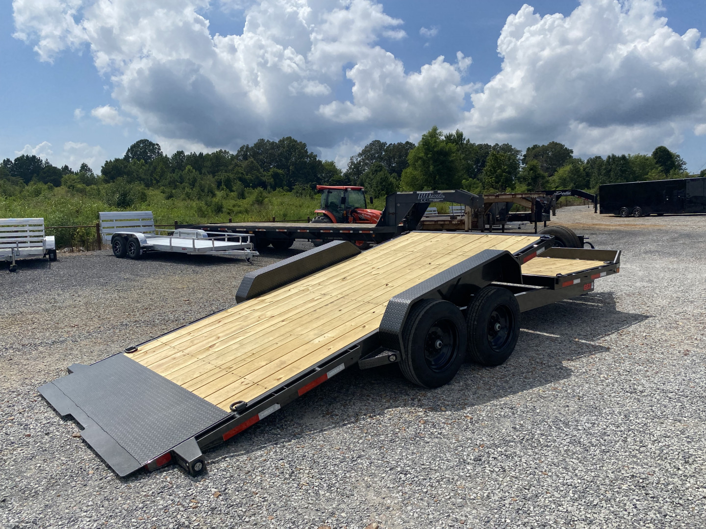 New 2026 MAXXD 83" X 22' 17.5K Tilt Equipment Trailer