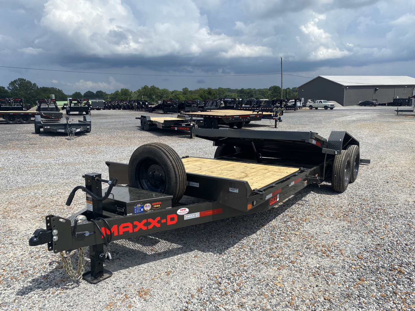 New 2026 MAXXD 83" X 22' 17.5K Tilt Equipment Trailer