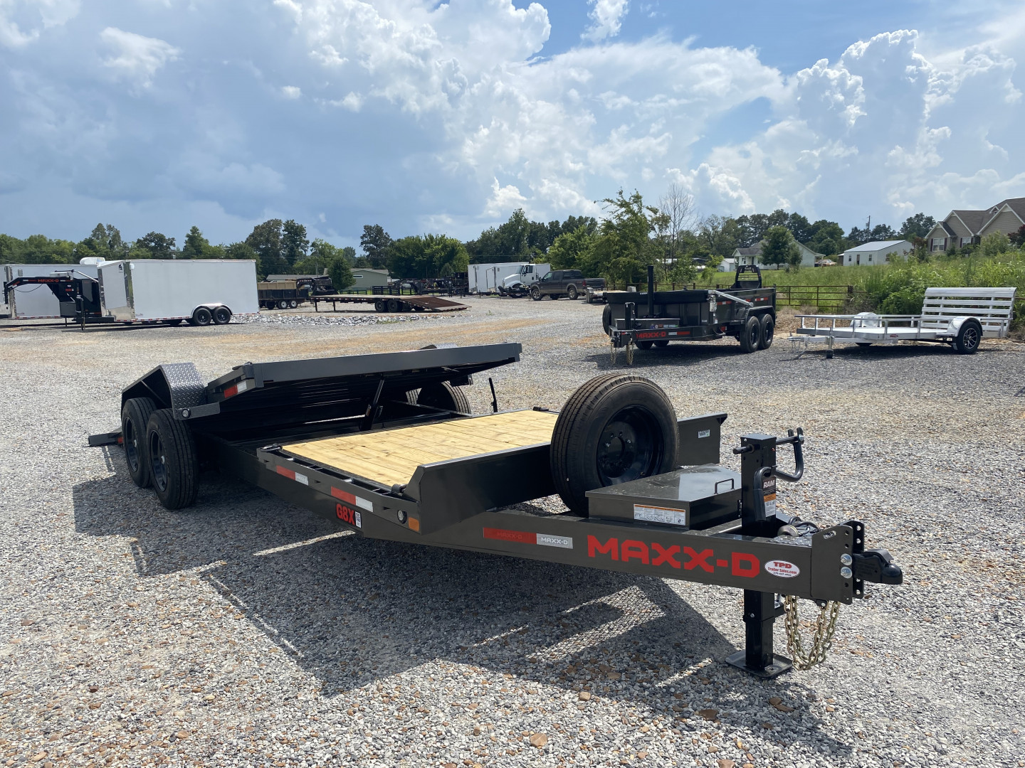 New 2026 MAXXD 83" X 22' 17.5K Tilt Equipment Trailer