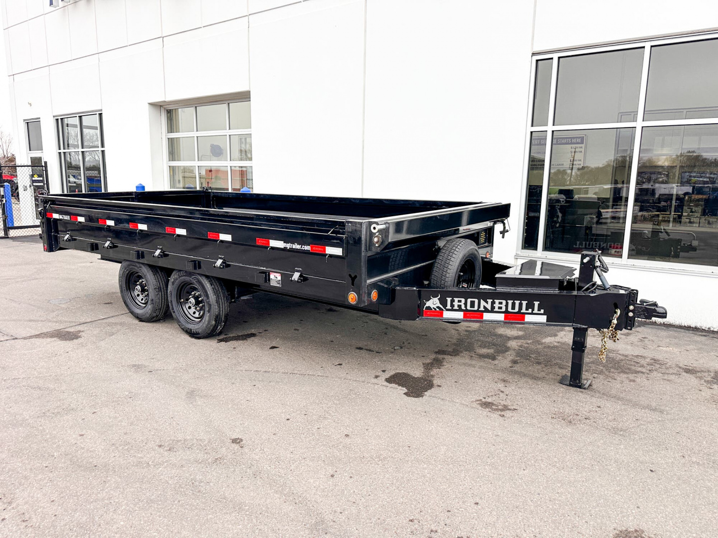 New 2026 IronBull DDP9614072_10000_BLK