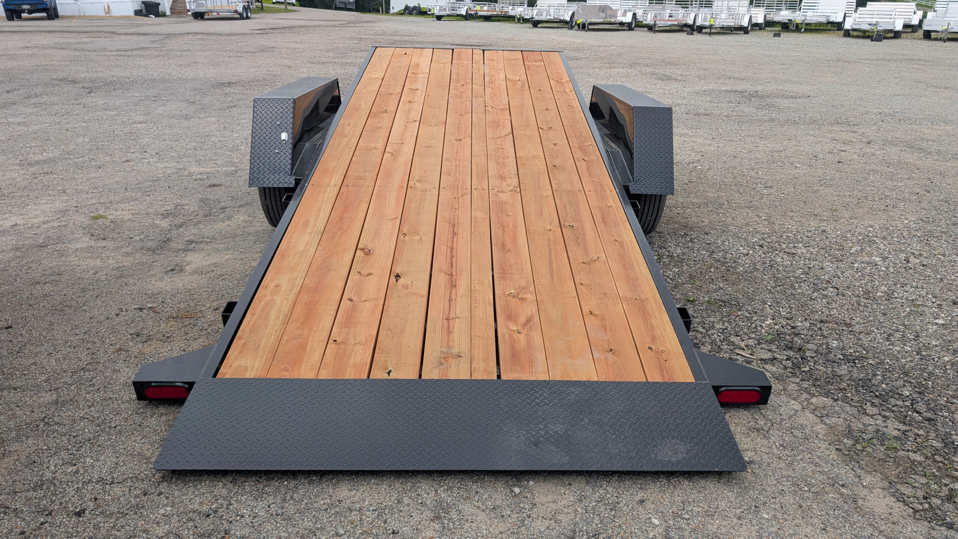 New 2026 BWise 22' (4+18) Lo Pro Gravity Split Tilt Trailer