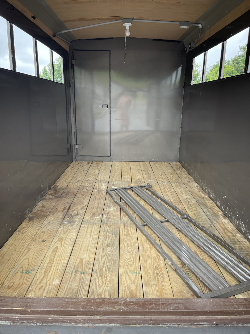 Used 2011 CornPro 18' STOCK COMBO Horse Trailer