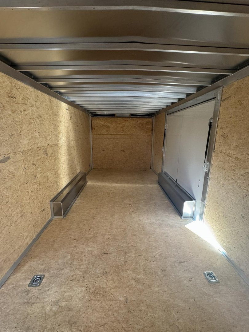 New E-Z Hauler 24' ALL ALUMINUM Cargo / Enclosed Trailer CAR HAULER ESCAPE DOOR