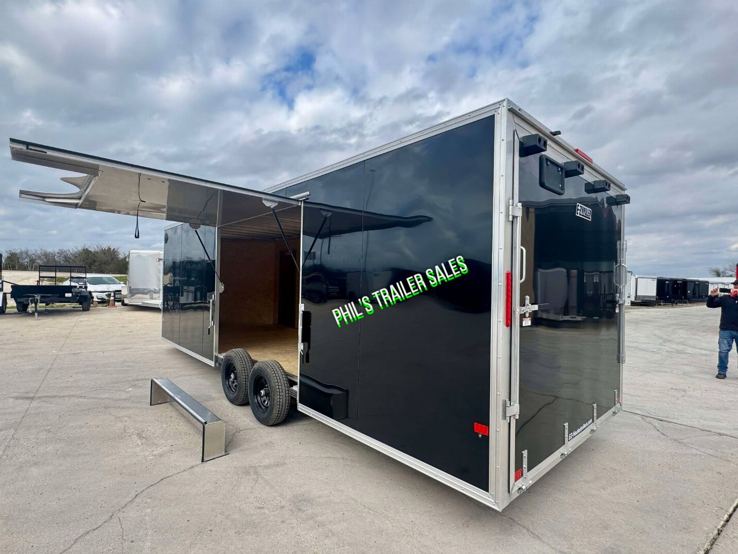 New E-Z Hauler 24' ALL ALUMINUM Cargo / Enclosed TrailerCAR HAULER ESCAPE DOOR