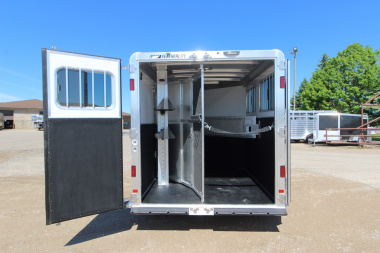 New 2025 Featherlite Trailers 2 Horse BP Trailer