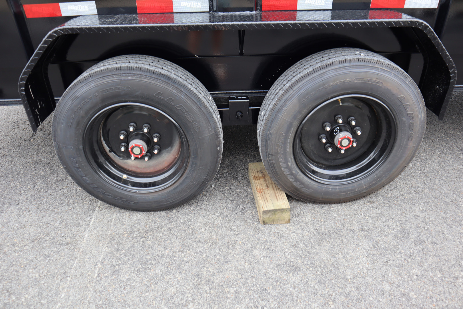 New 2026 Big Tex Trailers 16' Gooseneck Dump Trailer