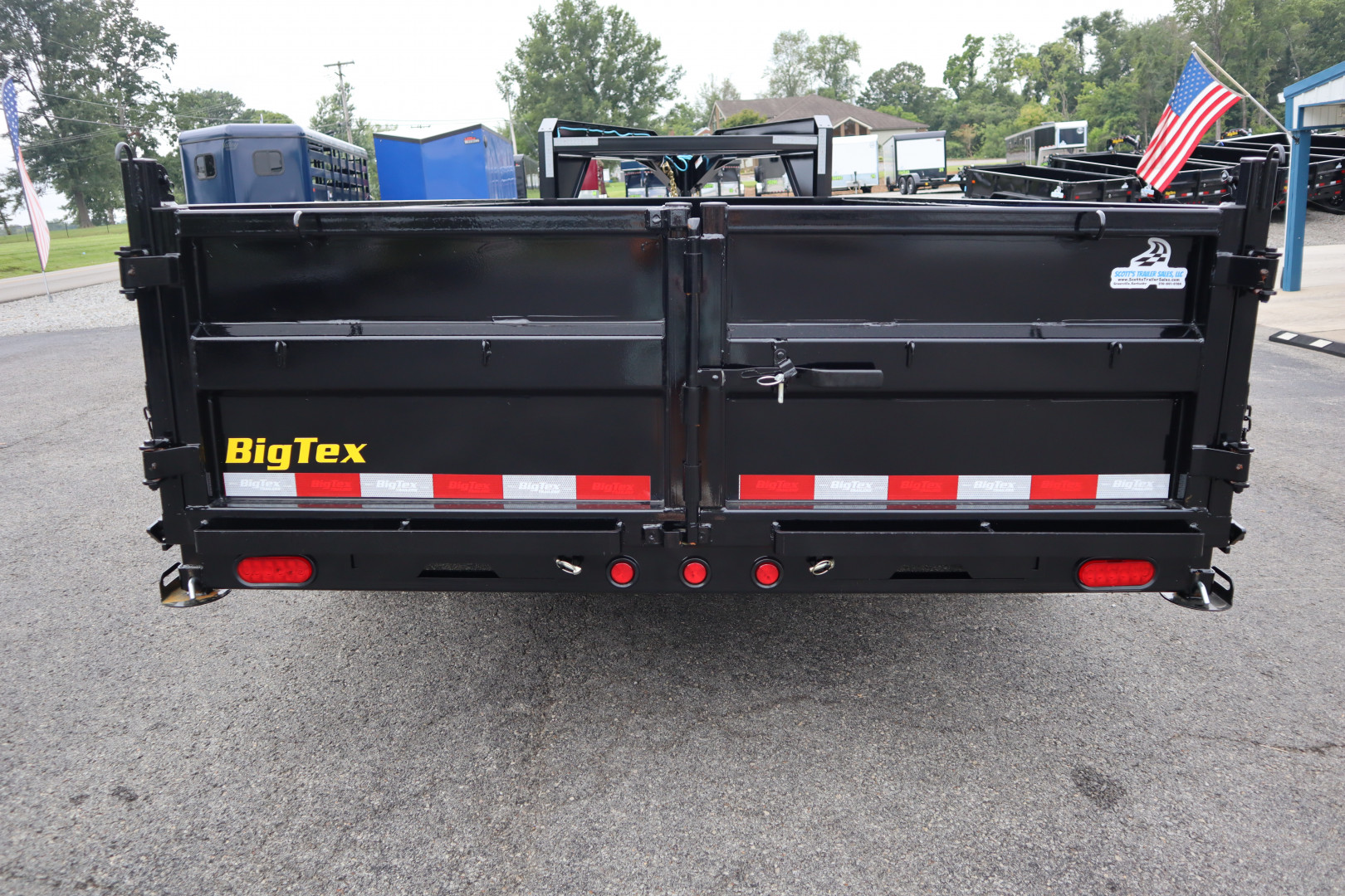 New 2026 Big Tex Trailers 16' Gooseneck Dump Trailer