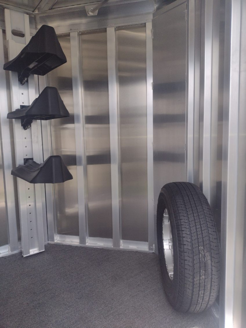 New 2026 Featherlite Model 9400 3 Horse Trailer