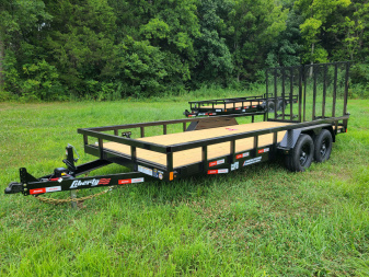 New Liberty 83 X 18 HD TANDEM, 2-52k axles & 2 brakes, 4' Split Gate