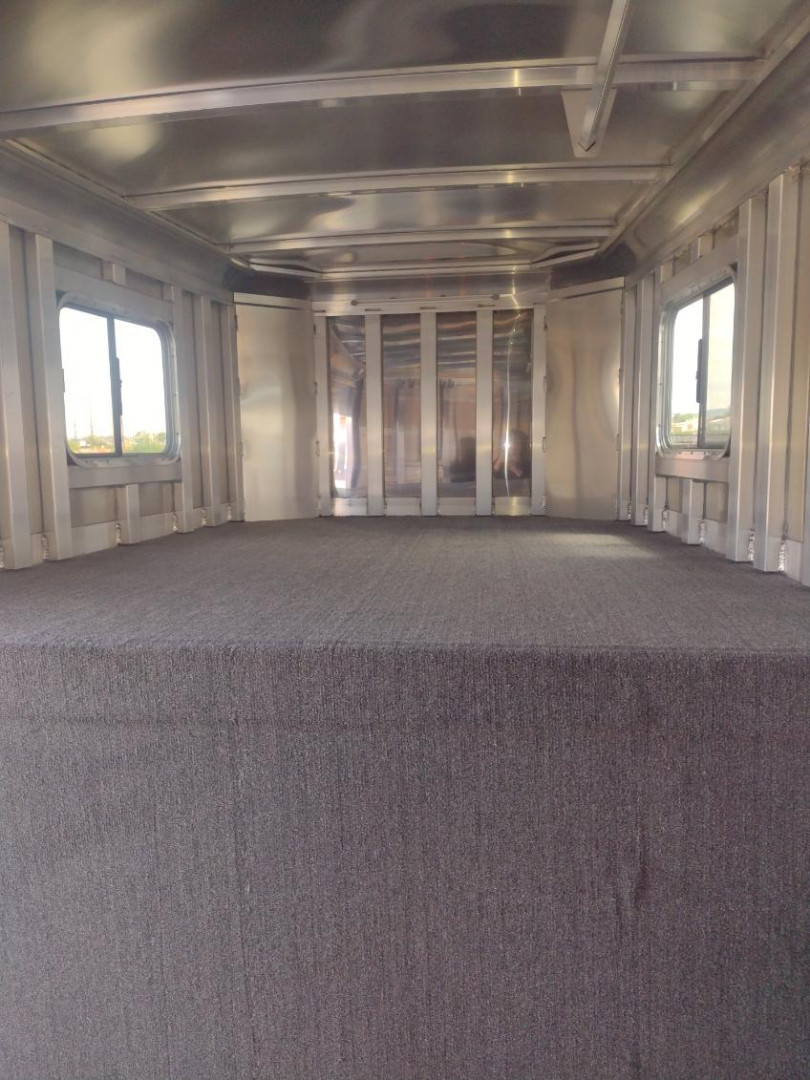 New 2026 Featherlite Model 9600 3 Horse Trailer