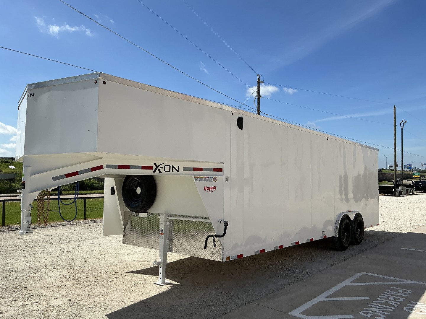 New 2025 X-On 8'x24’ Steel Enclosed Trailer – E2