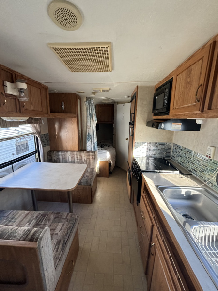 Used 2005 Fleetwood RV Pioneer Travel Trailer