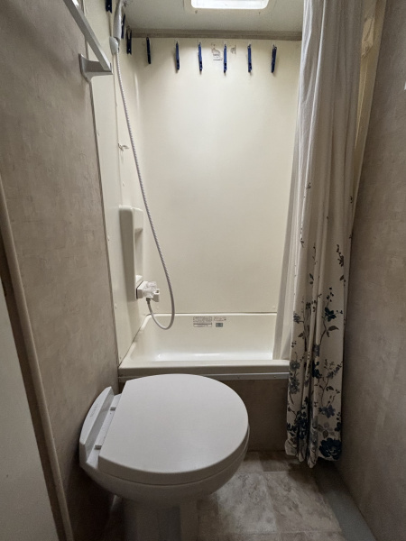 Used 2005 Fleetwood RV Pioneer Travel Trailer